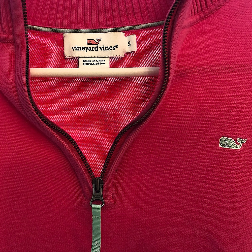 Vineyard Vines Womens’s 3/4 zip Pullover size: small color: dark pink